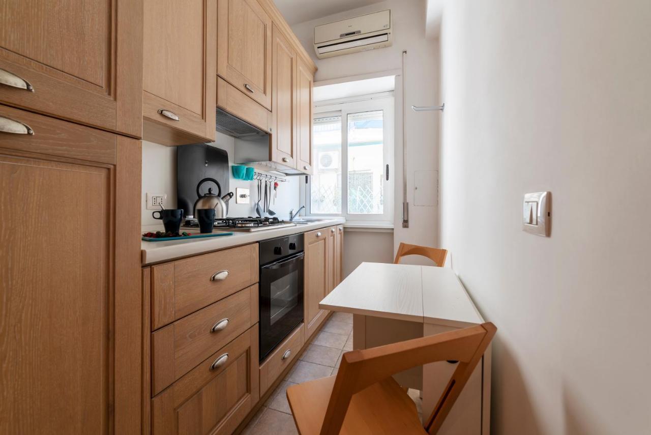 Metro Cipro! Alle Spalle Del Vaticano Apartment X4 Róma Kültér fotó
